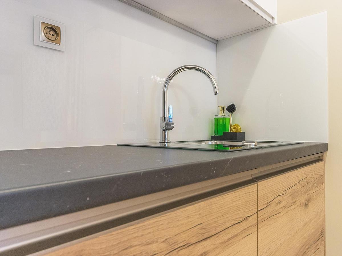 Lägenhet Glow Apartments, Przy Chmielnej Srodmiescie Gdańsk